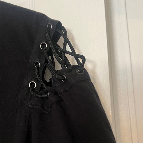 Forever 21 Black Van Halen Tee with Lace Up Sleeve Detail - Picture 4 of 7